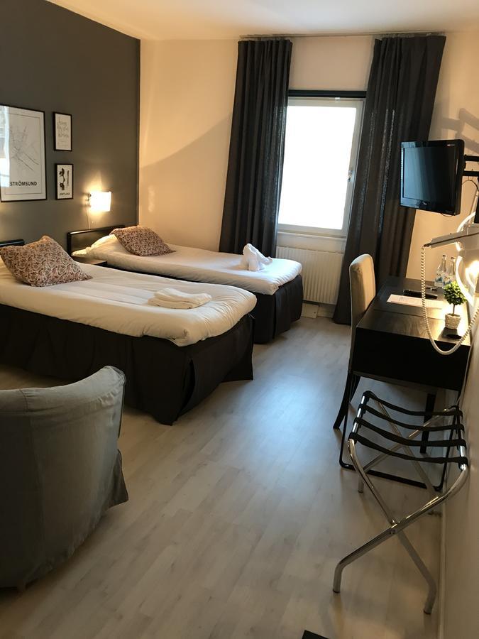 Hotel Nordica Stroemsund Zewnętrze zdjęcie